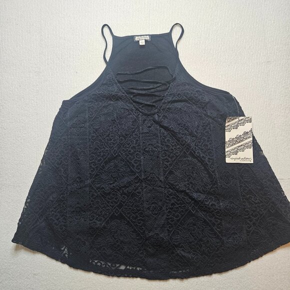 Eyeshadow Tops - NWT eyeshadow black lace halter swing top - size Large